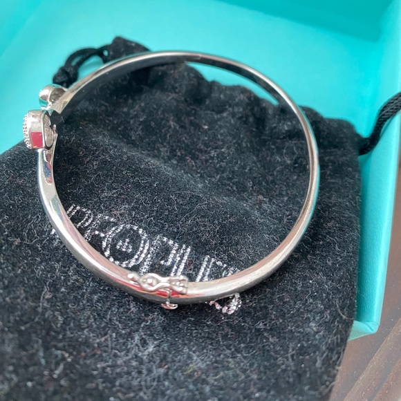 *SOLD*Sterling silver bangle - Picture 3 of 4